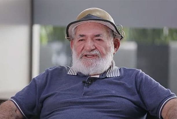 O olhar que me comove por Luiz Antônio de Farias