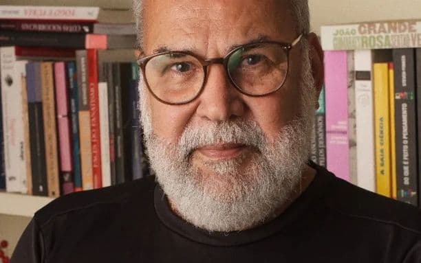 Velho por Ricardo Mota